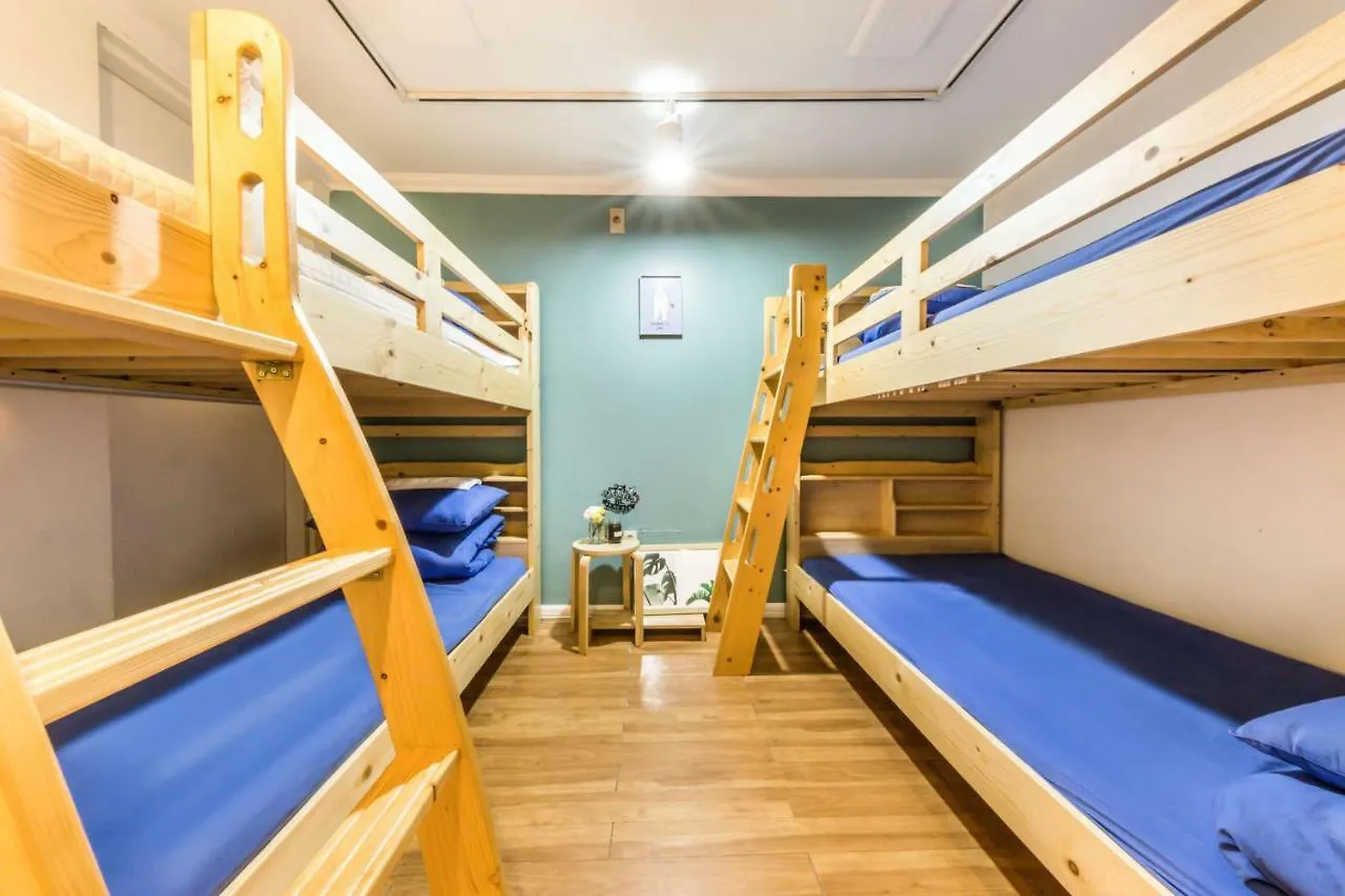 Sinchon Sisters Hostel Seoul